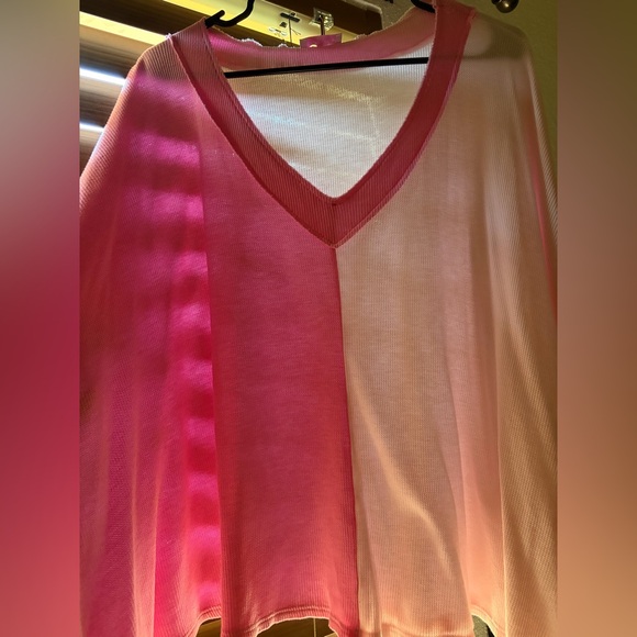 Pink Lily Color Block Top - Picture 3 of 6